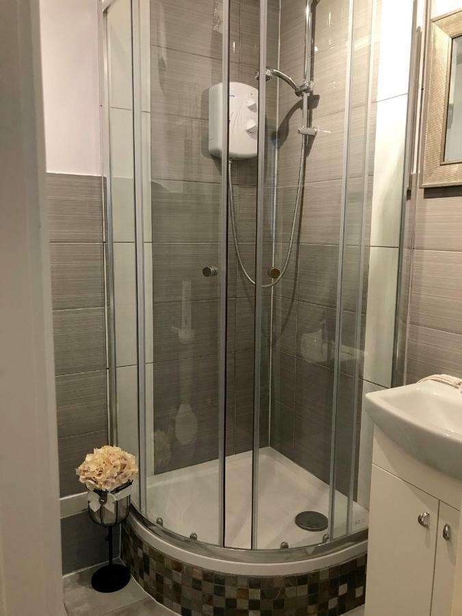 Modern Boutique Studio Apartment Bournemouth Eksteriør bilde
