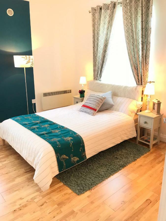 Modern Boutique Studio Apartment Bournemouth Eksteriør bilde